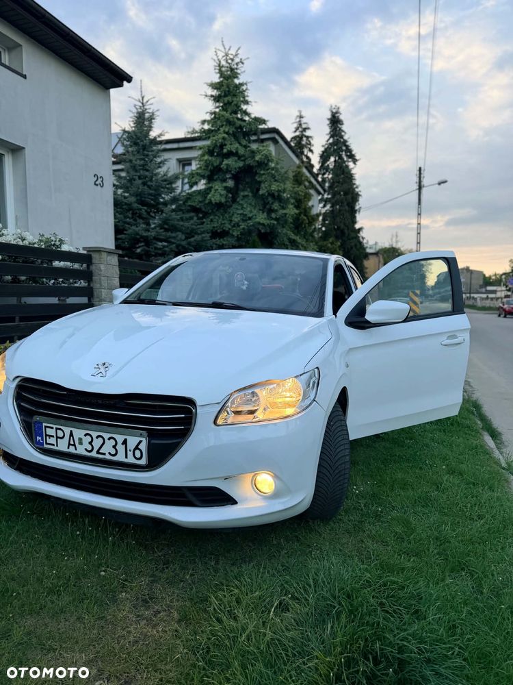 Peugeot 301 1.6 VTi Allure - 7