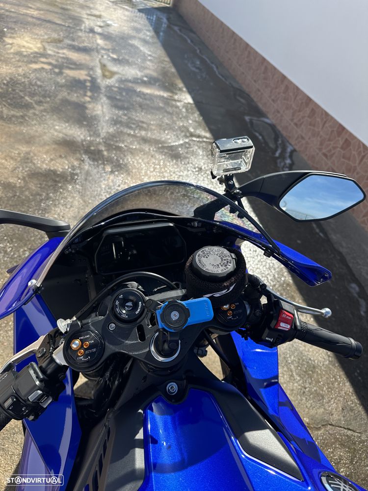 Yamaha YZF R1 Registada em 2025 - 4