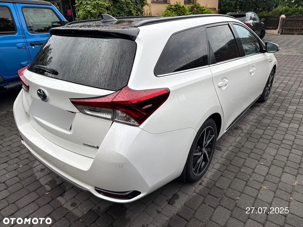 Toyota Auris - 5