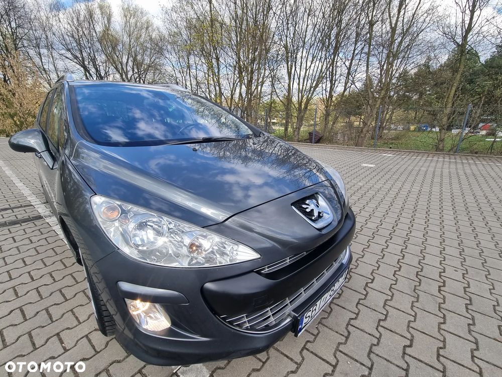 Peugeot 308 1.6 Premium Plus - 16