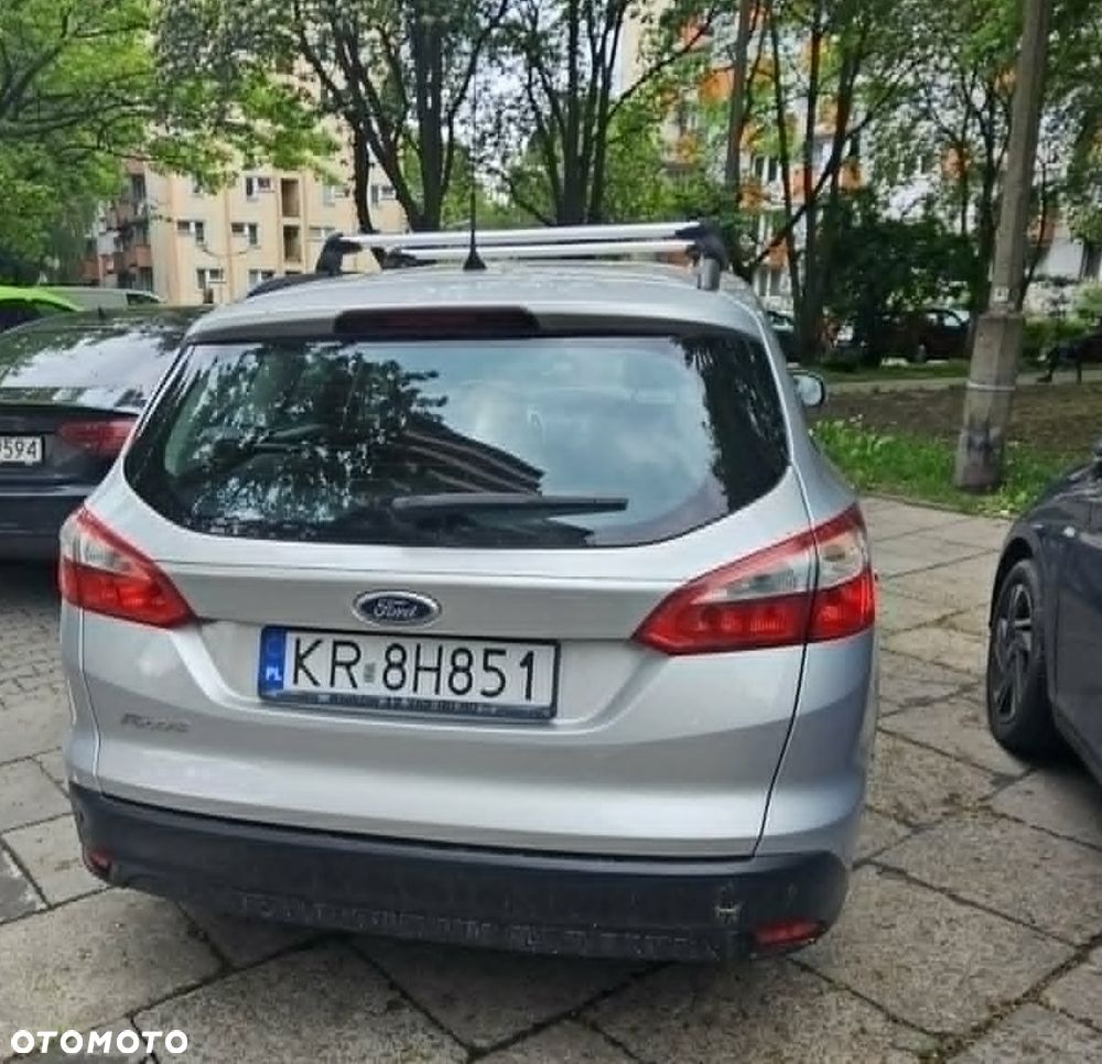 Ford Focus 1.6 TDCi Ambiente - 6