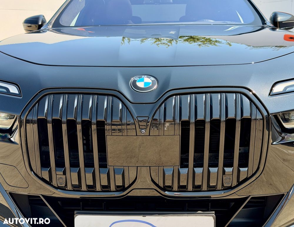 BMW Seria 7 730d xDrive - 39