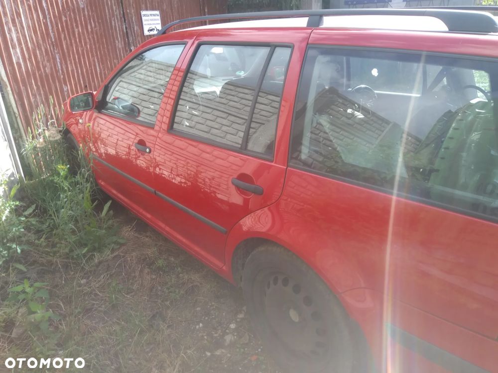 Auto na części - Volkswagen golf IV 105KM Benzyna 2000r Silnik Skrzynia Drzwi Maska Klapa Błotnik Zderzak Lampa Szyba Klamka Lusterko Deska Kokpit - 5