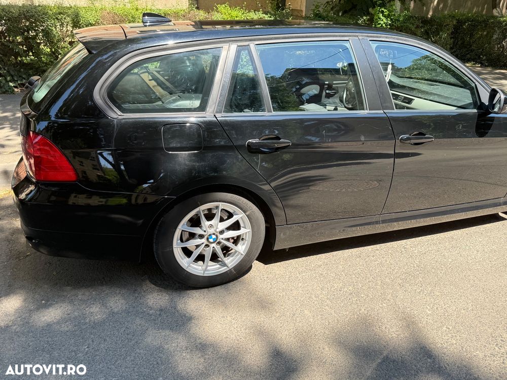 BMW 3 Series 2010 — imagine 4