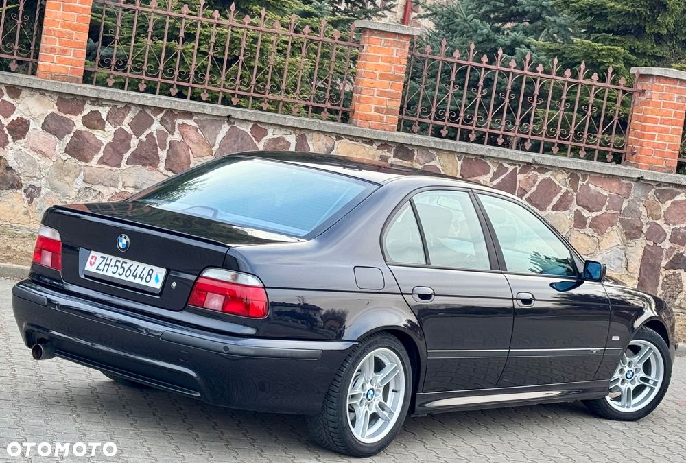 BMW Seria 5 - 12