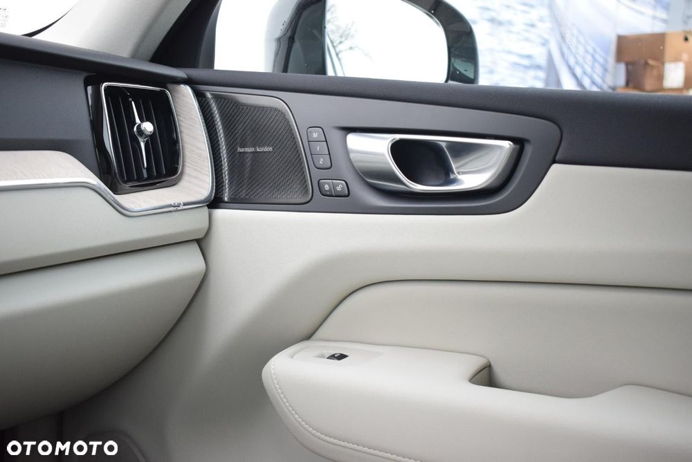Volvo XC 60 - 15