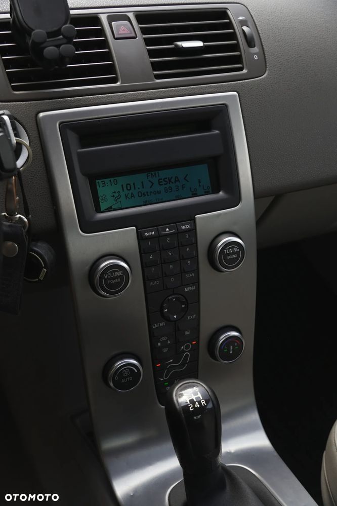 Volvo S40 1.6D Momentum - 11