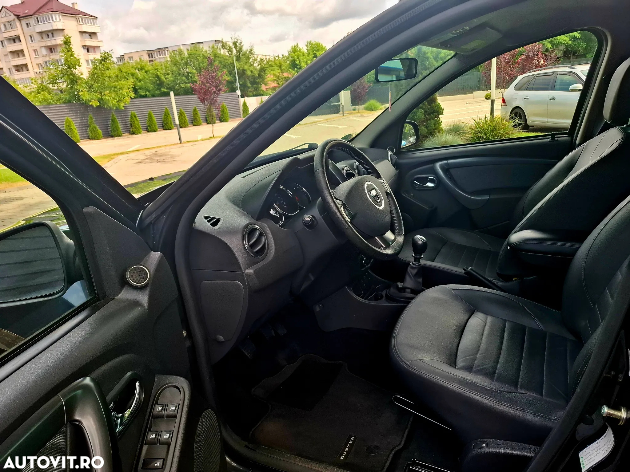 Dacia Duster 1.2 TCe 4x2 Laureate - 5