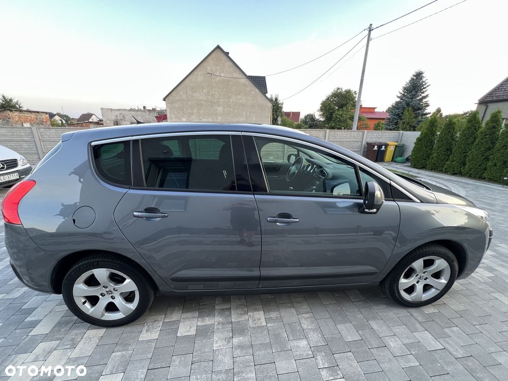 Peugeot 3008 1.6 Premium - 19