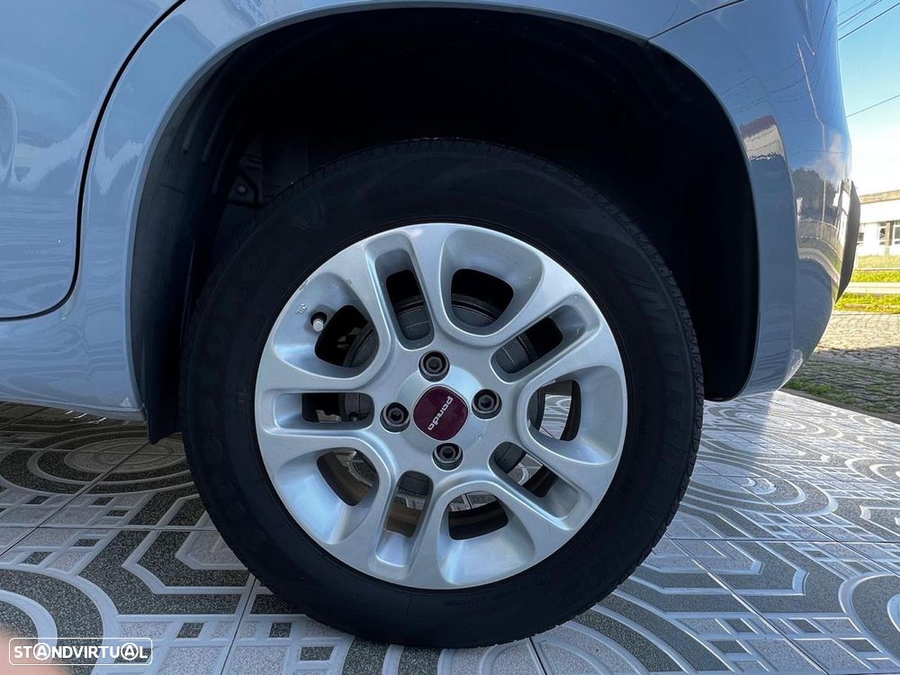 Fiat Panda 1.2 Lounge S&S - 11