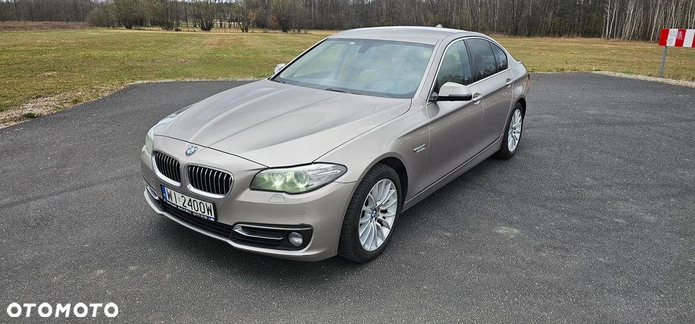 BMW Seria 5 530d xDrive Luxury Line - 2