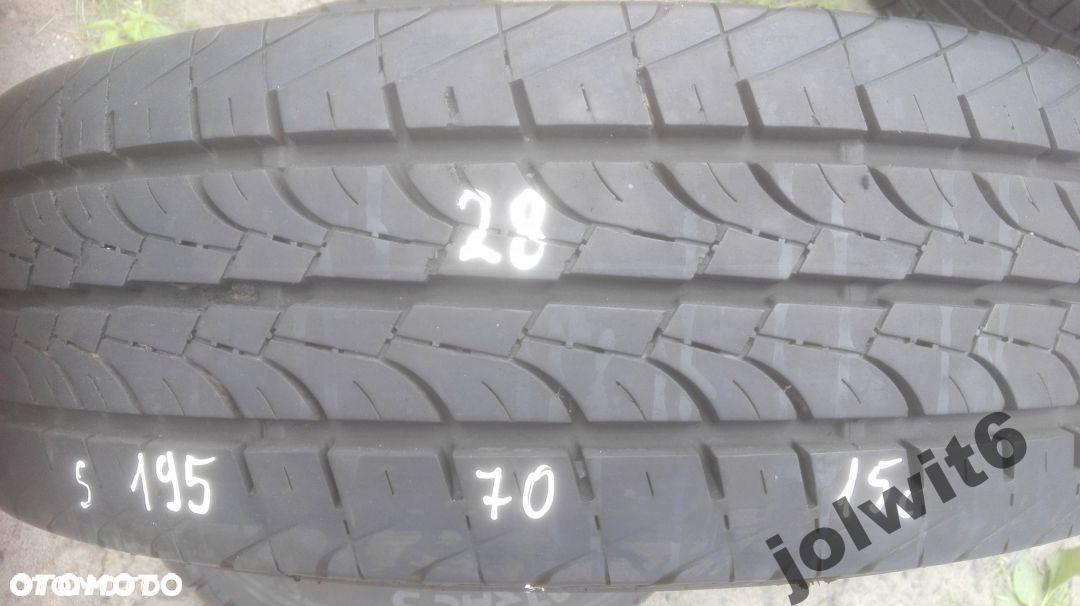 Semperit 195/70/15c 104/102S nr 28 - 1