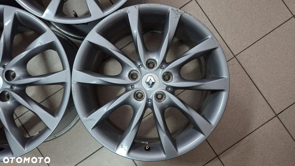 Felgi Aluminiowe 18 Renault Megane III RS 5x114.3 ET 65 Keza - 5