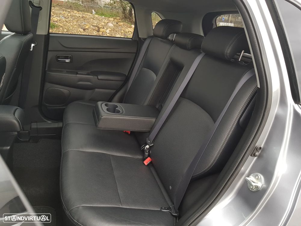 Mitsubishi ASX 1.6 DI-D Tokyo Edition - 33