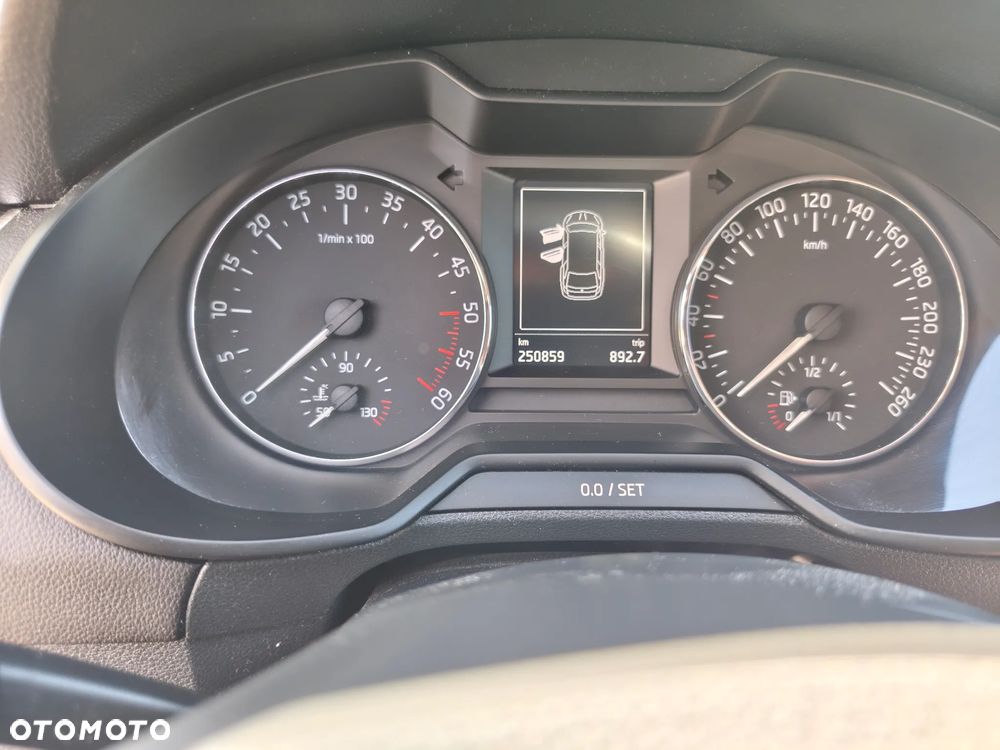 Skoda Octavia 2.0 TDI Ambition EU6 - 4