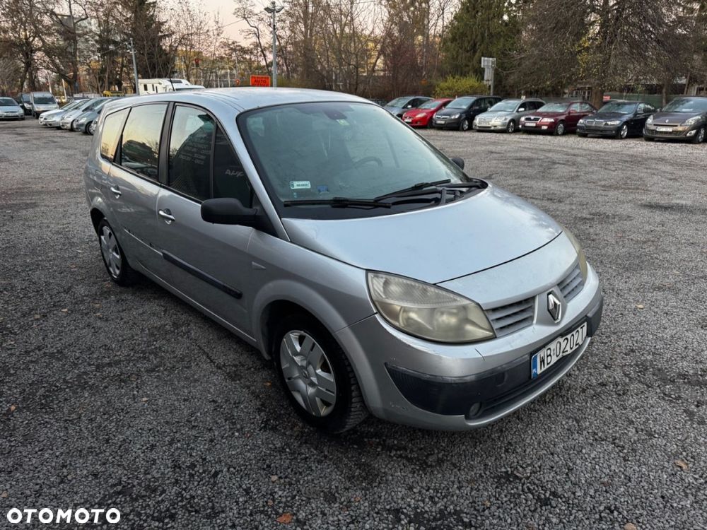 Renault Grand Scenic - 2