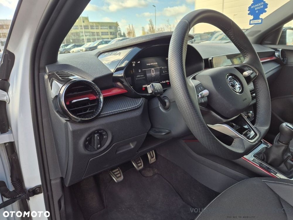 Skoda Fabia 1.0 TSI Monte Carlo - 13