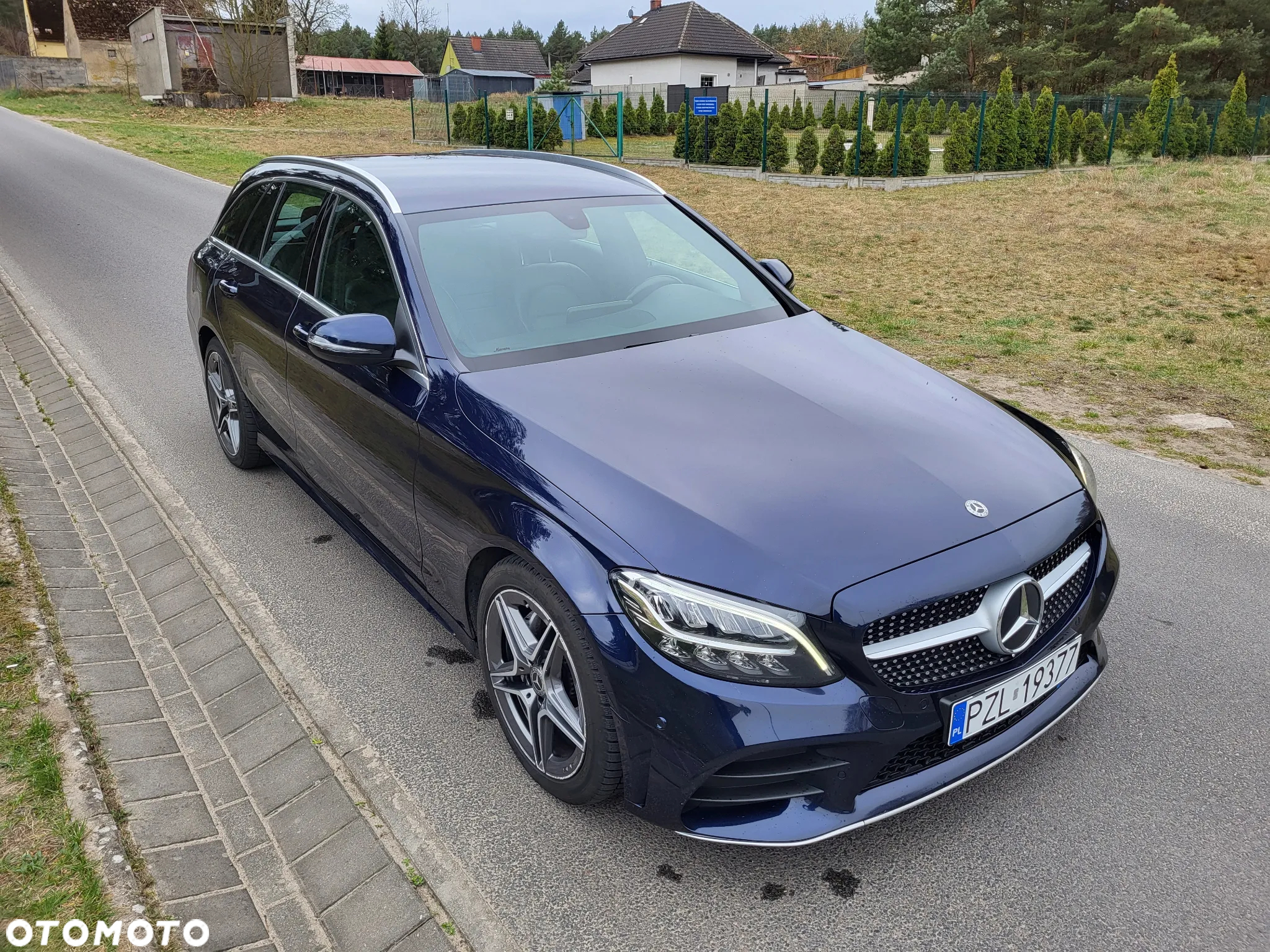Mercedes-Benz Klasa C 220 d 4Matic 9G-TRONIC AMG Line - 10