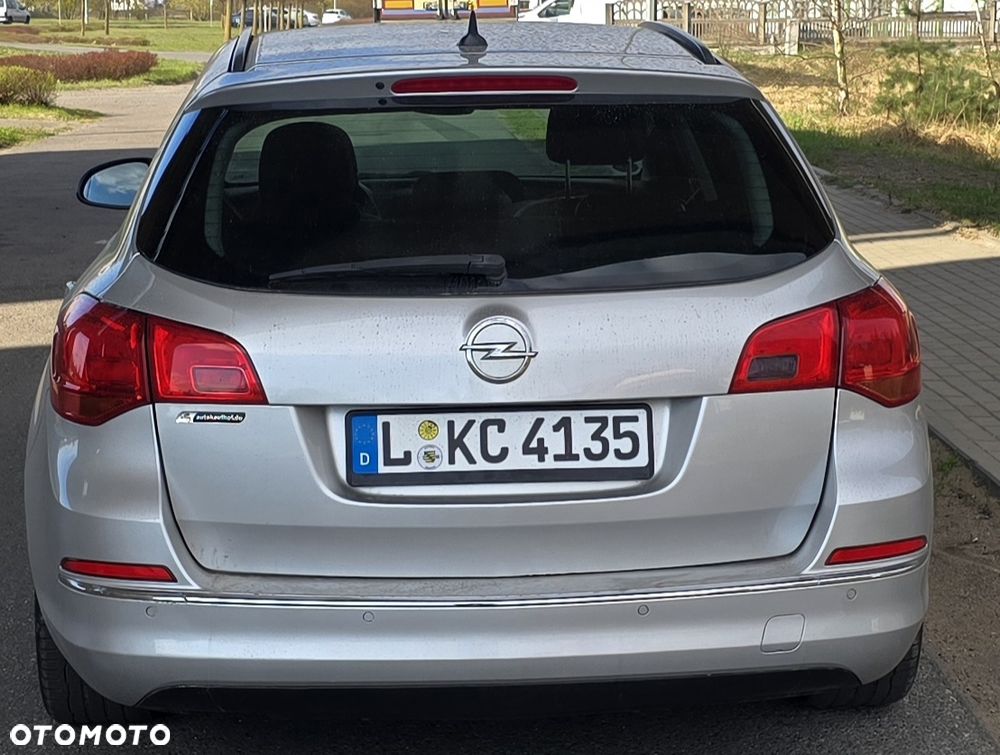 Opel Astra 1.7 CDTI DPF ecoFLEX Start/Stop 150 Jahre - 8