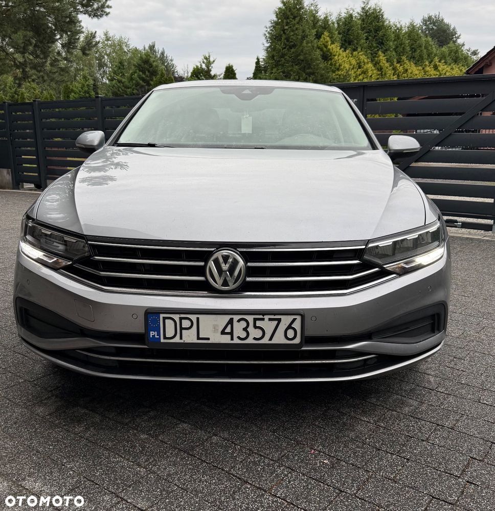Volkswagen Passat 1.5 TSI EVO Business DSG - 4