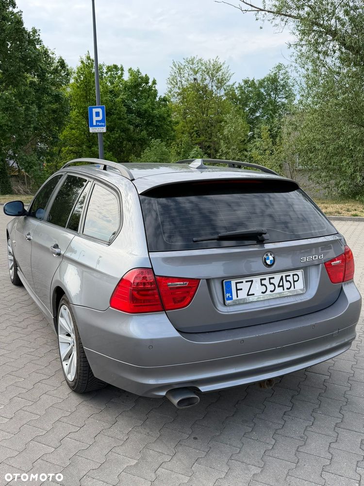 BMW Seria 3 320d xDrive DPF Edition Fleet - 15