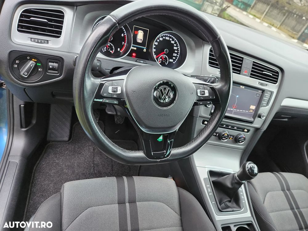 Volkswagen Golf 1.0 TSI BMT Comfortline - 20