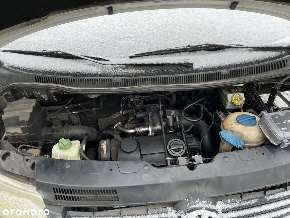 Volkswagen Transporter T5 - 6