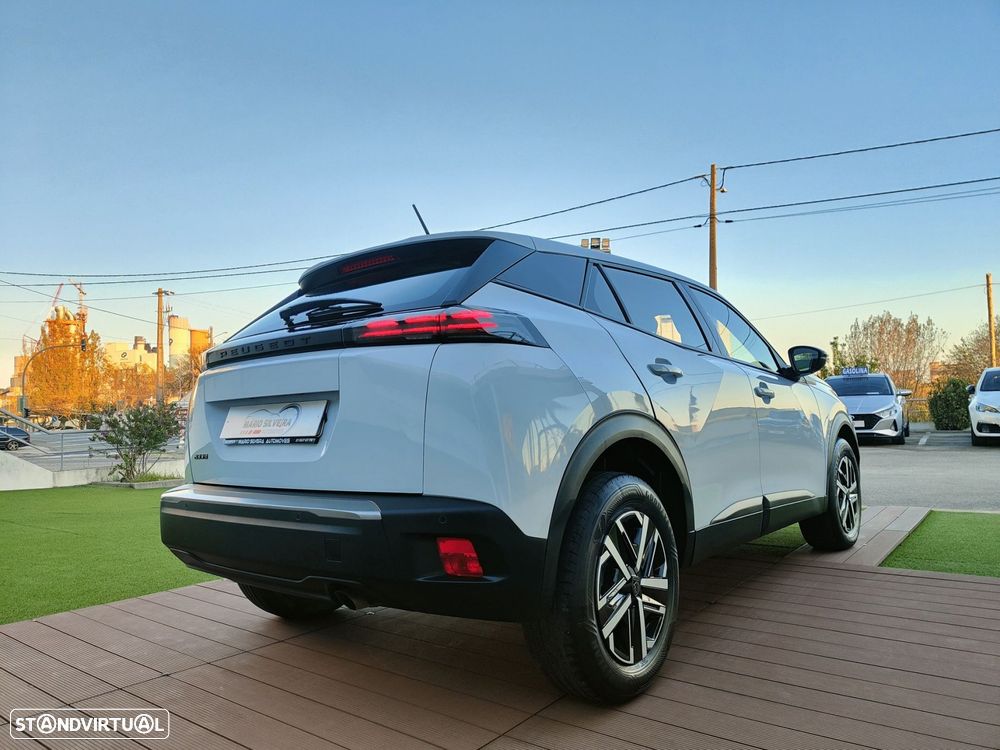 Peugeot 2008 1.2 PureTech Active Pack - 19
