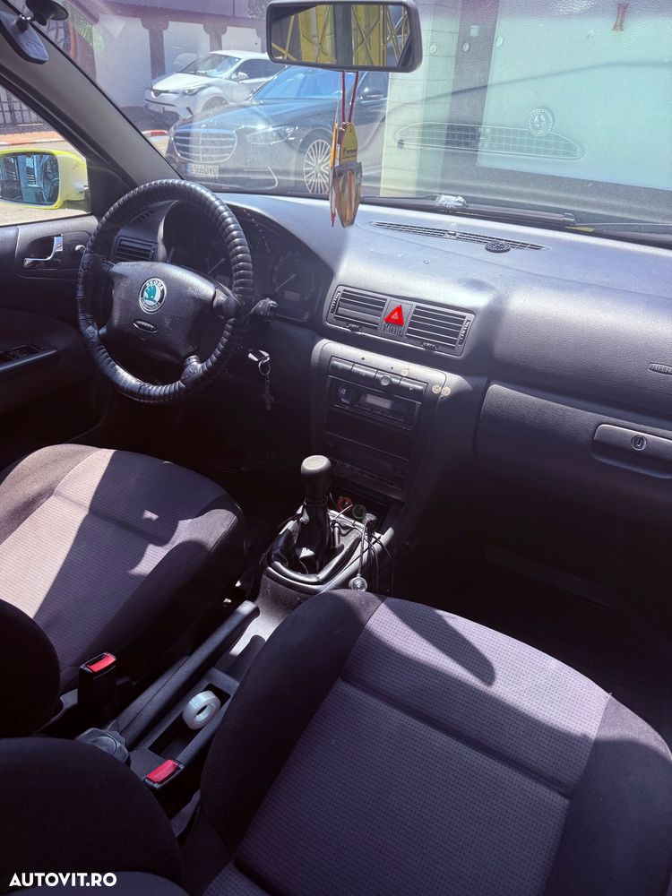 SKODA Octavia 2009 — imagine 6