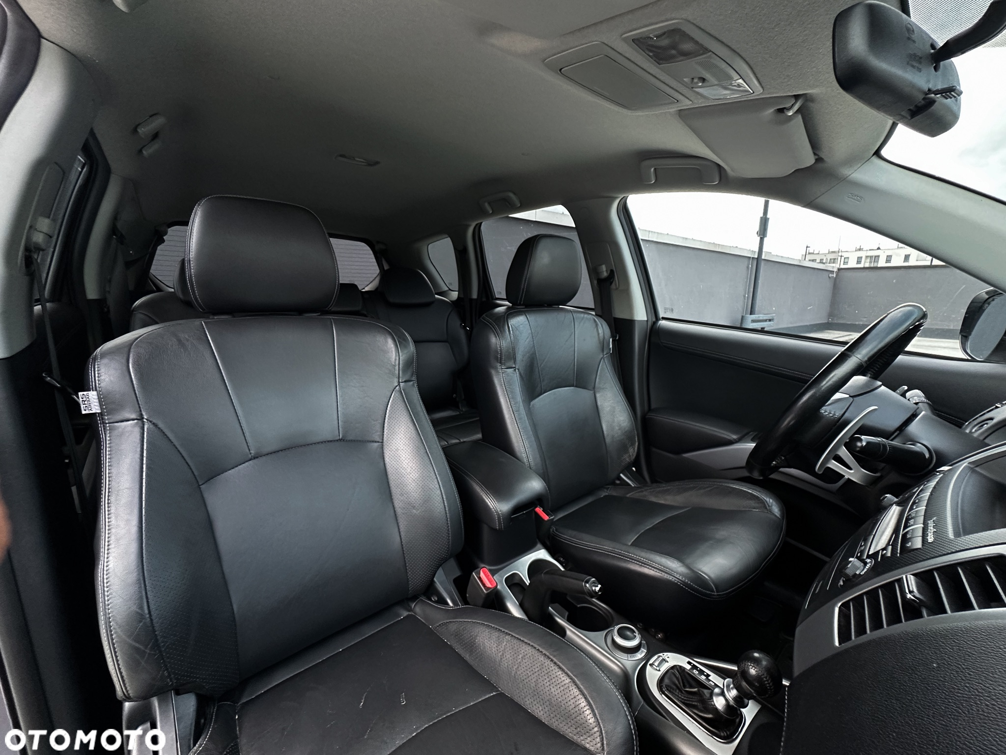 Mitsubishi Outlander 2.2 DI-D 4WD TC-SST Instyle - 22