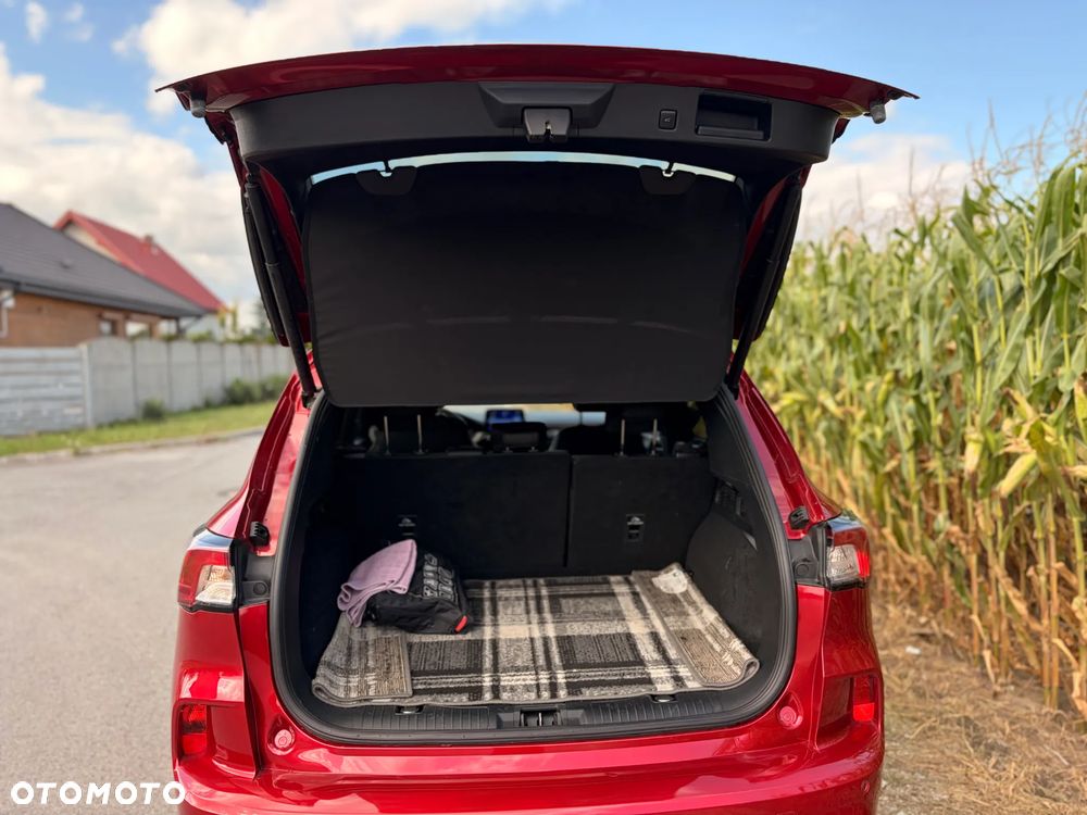 Ford Kuga 2.5P PHEV FWD ST-Line X - 28