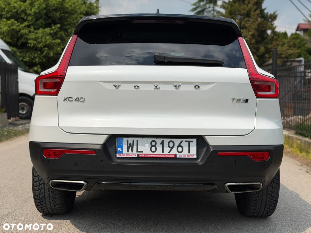 Volvo XC 40 T5 AWD R-Design - 5