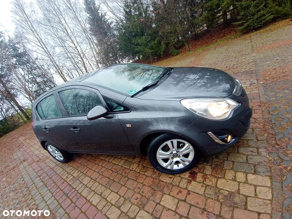 Opel Corsa 1.2 16V Cosmo - 16