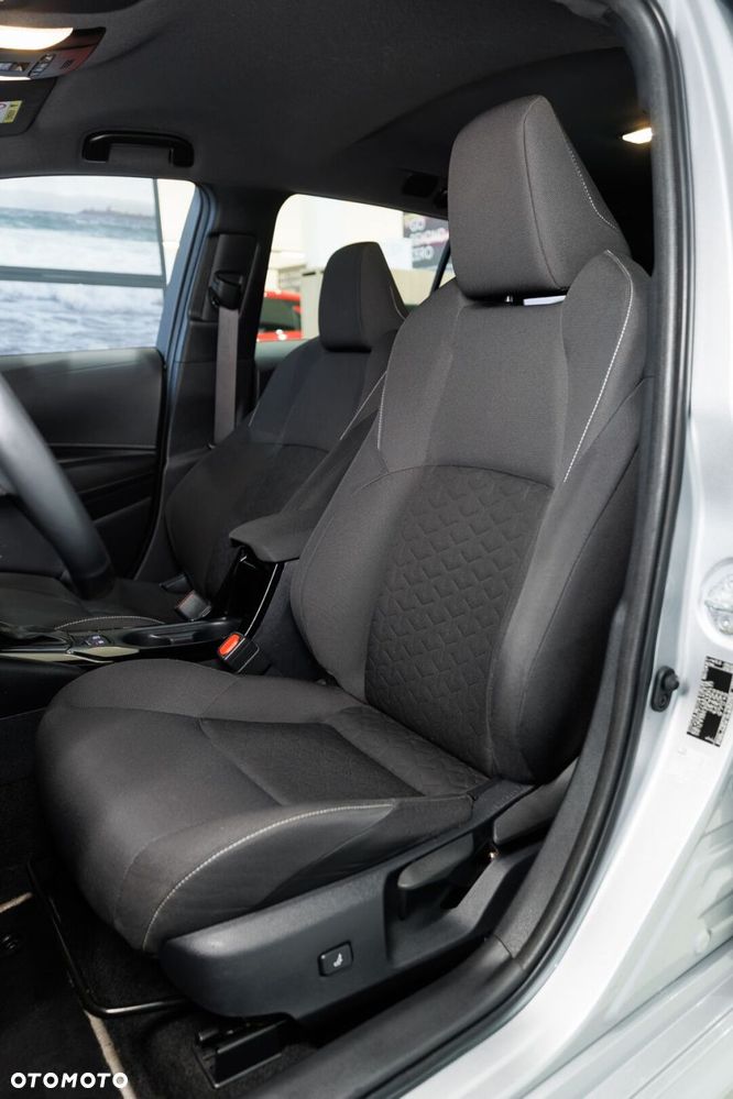 Toyota Corolla 1.8 Hybrid Comfort - 16