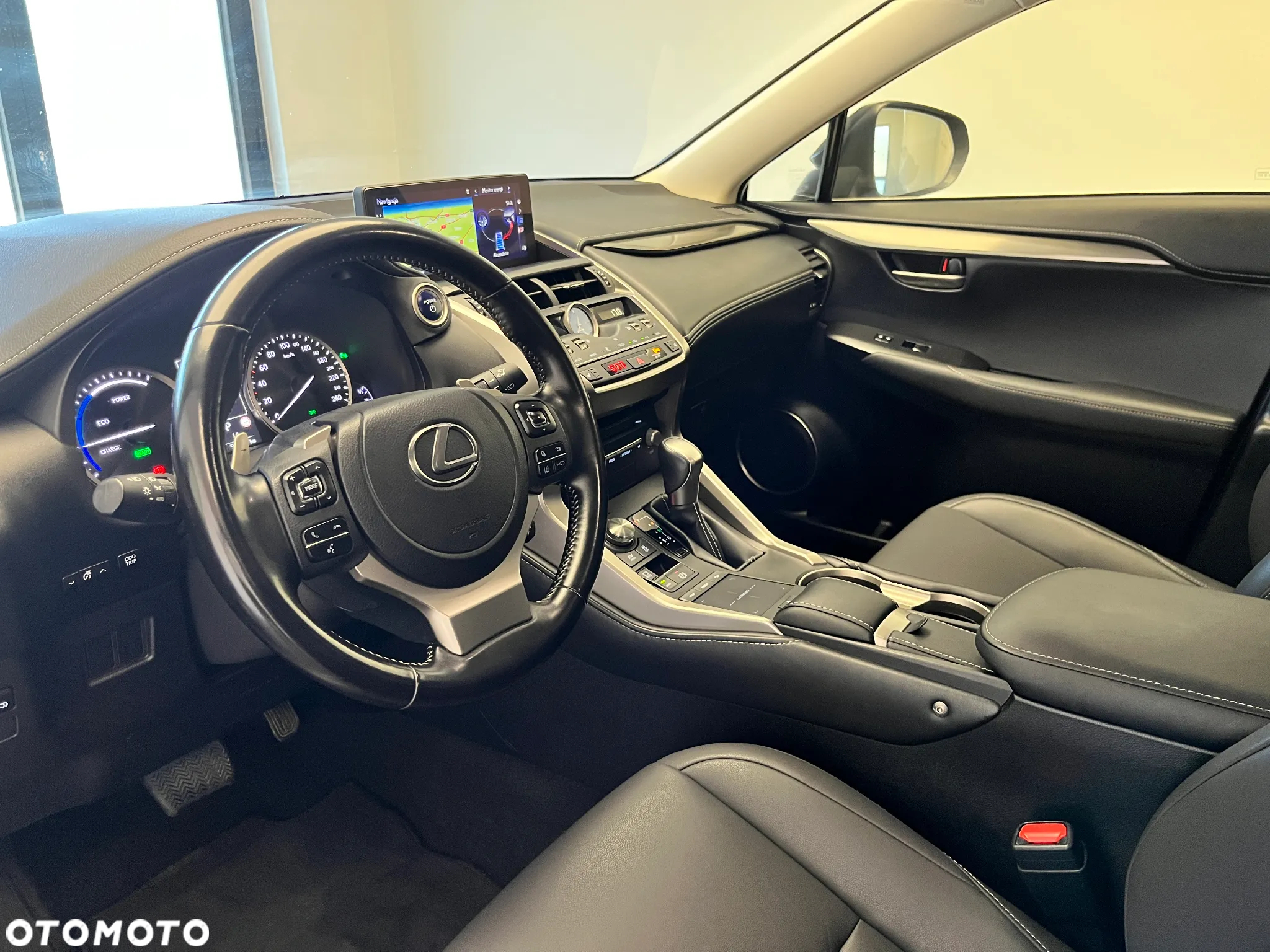 Lexus NX - 6