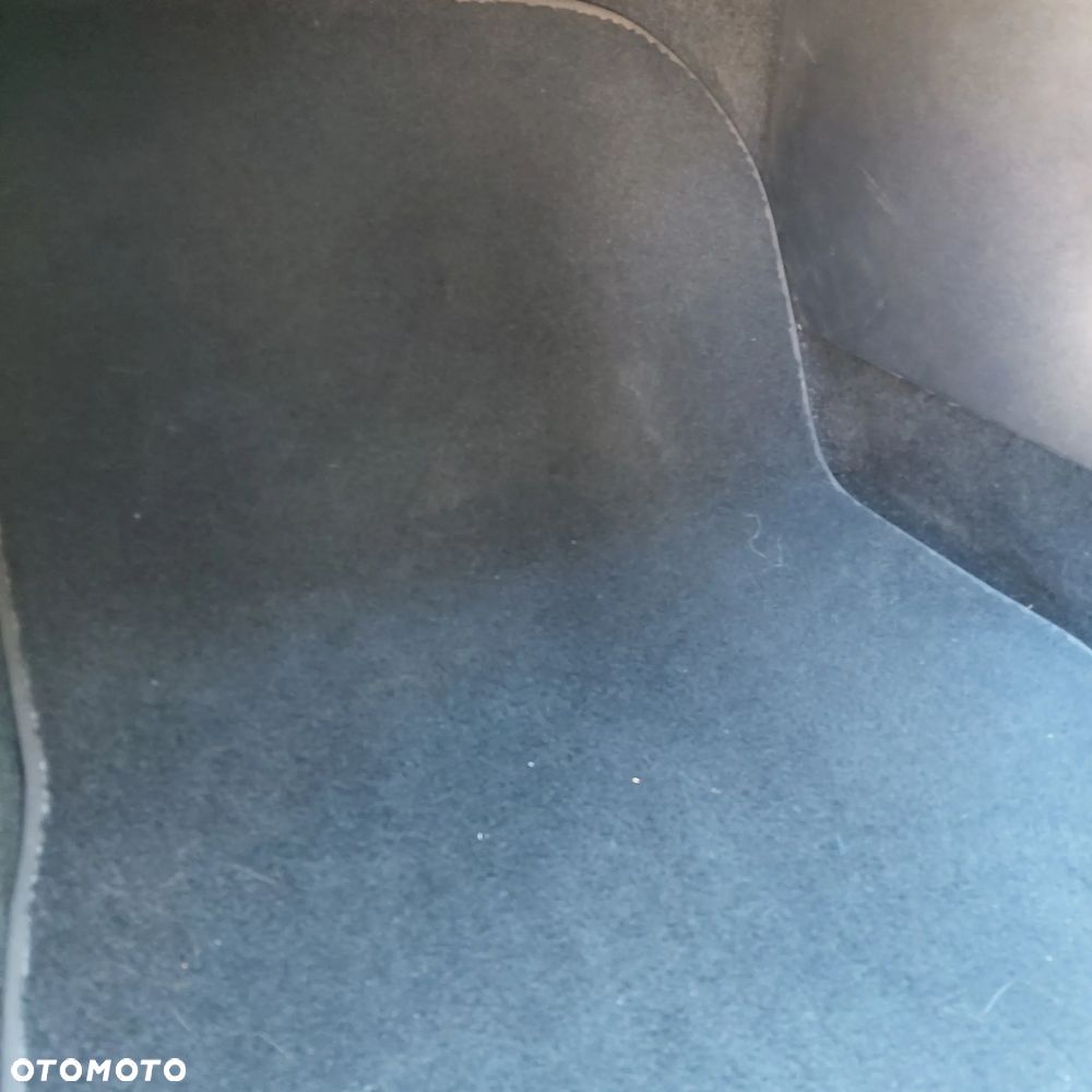 Tesla Model 3 RWD - 40