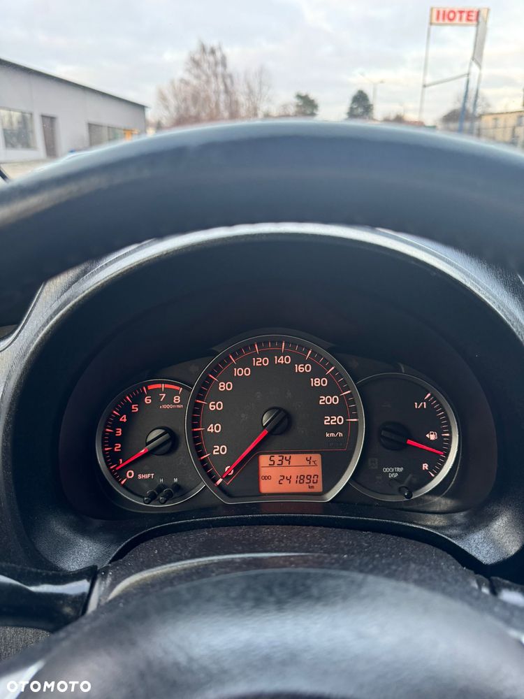 Toyota Yaris 1.33 Luna - 2