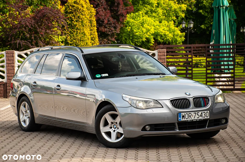 BMW Seria 5 525i Touring - 5