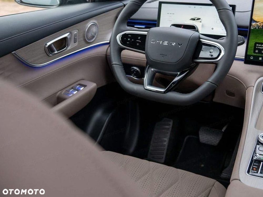 Chery Tiggo 8 - 11