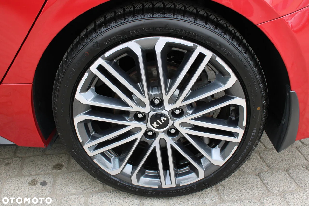 Kia ProCeed 1.4 T-GDI GT Line DCT - 40