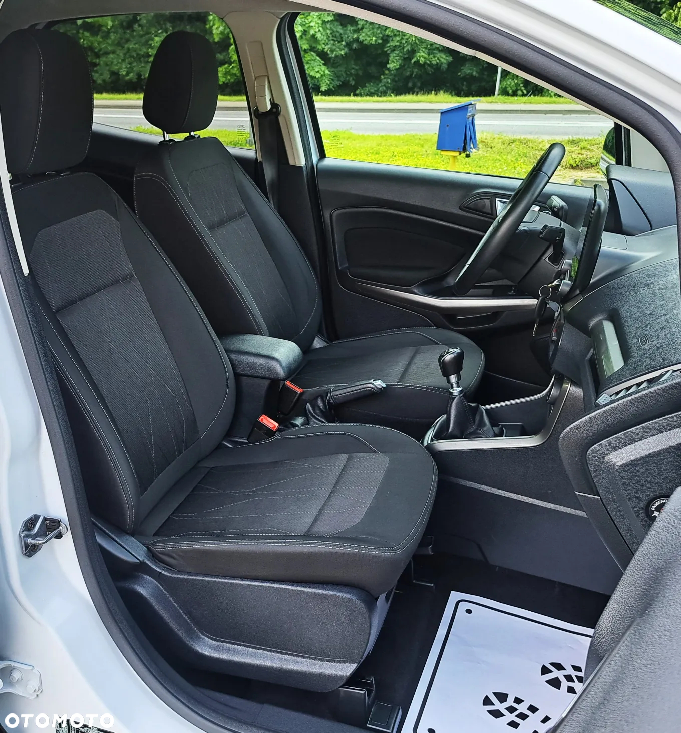 Ford EcoSport 1.0 EcoBoost TITANIUM - 22