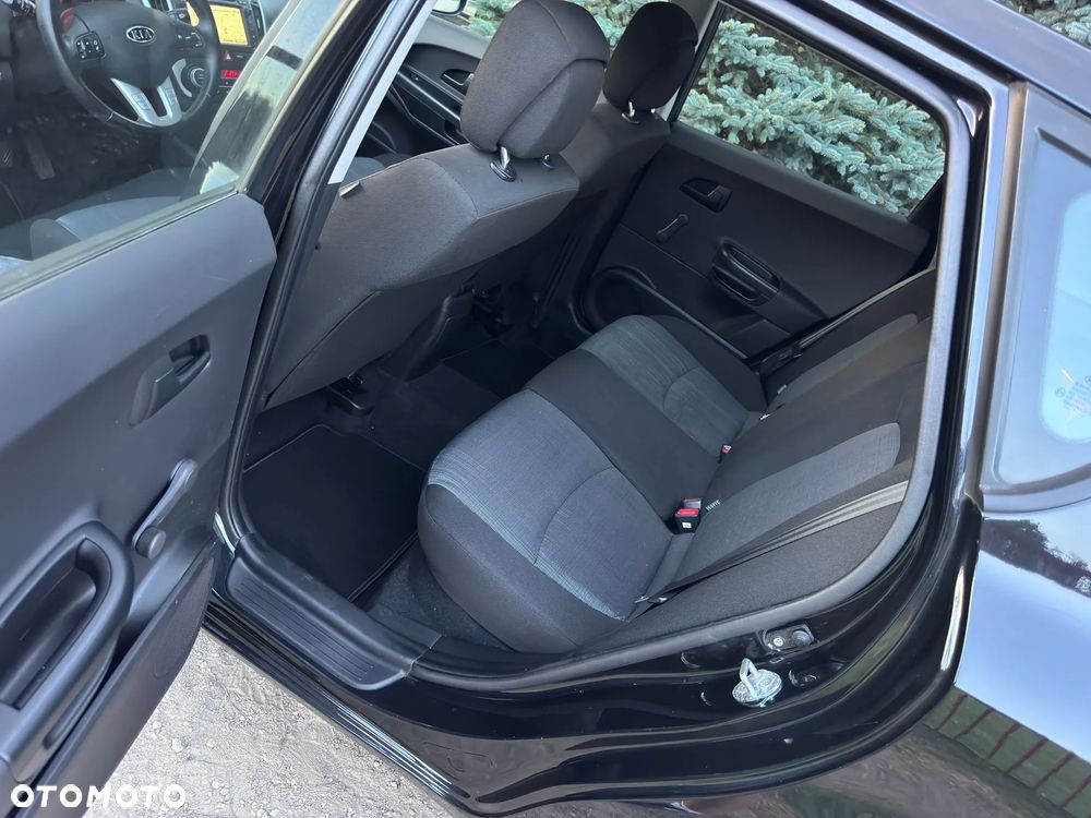 Kia Ceed 1.4 CVVT Dream-Team Edition - 6