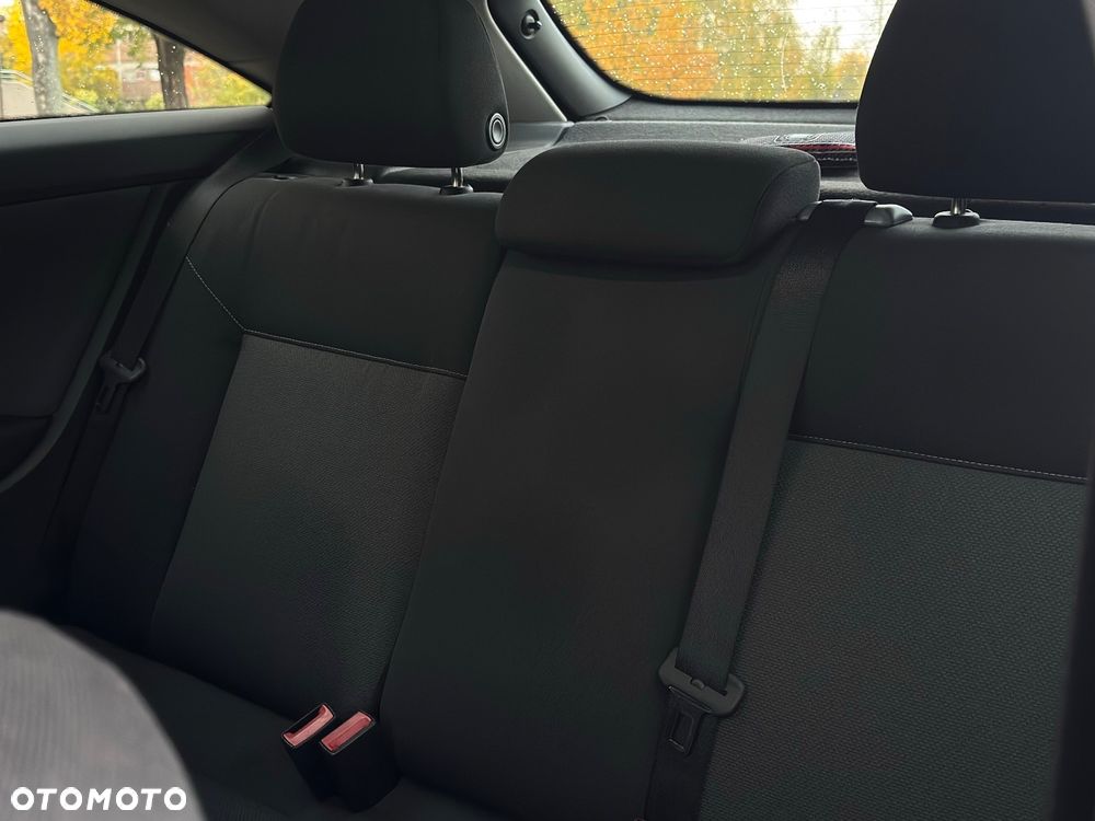 Opel Astra 1.6 Cosmo - 12
