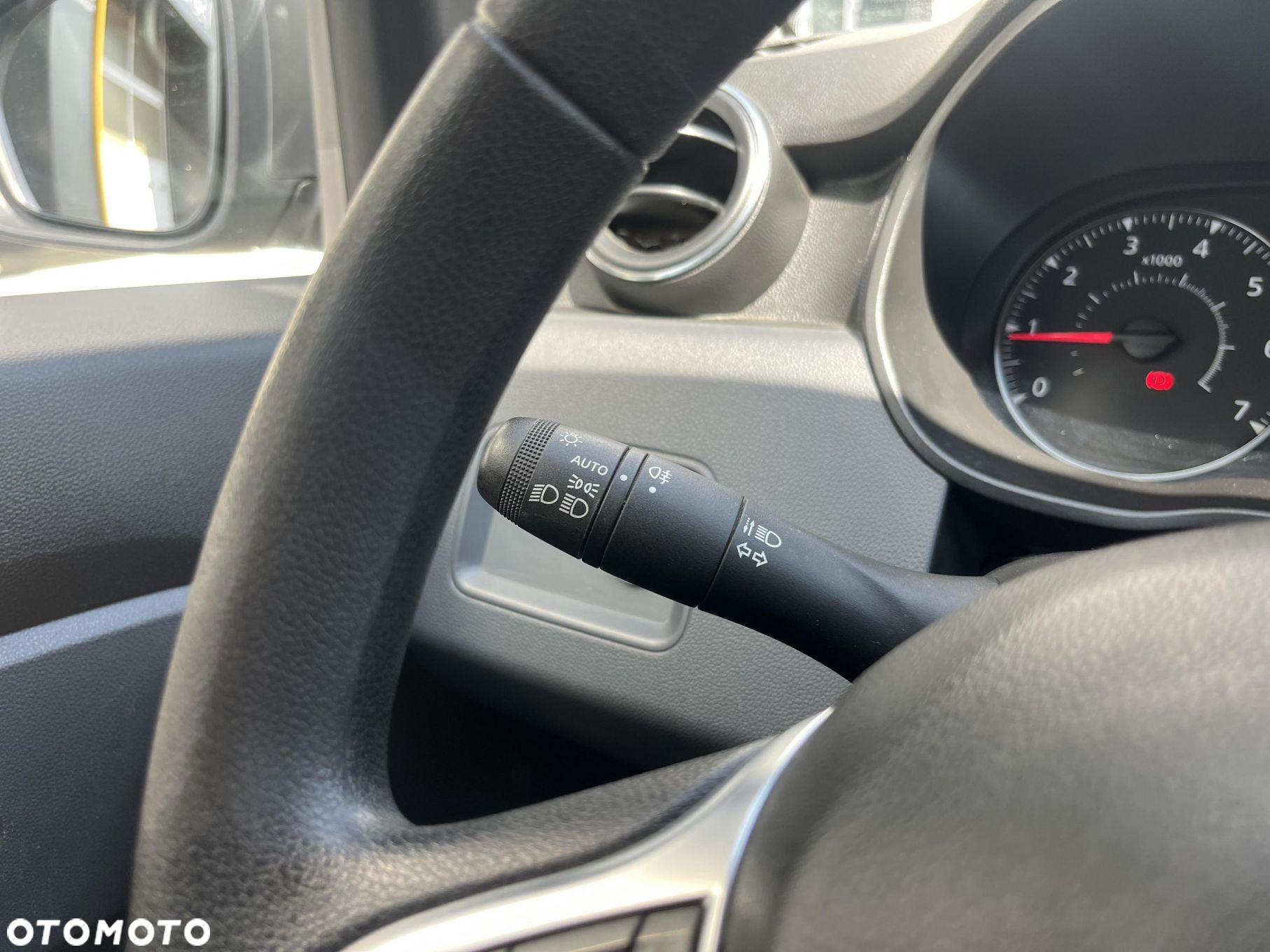 Dacia Duster 1.0 TCe Essential - 25