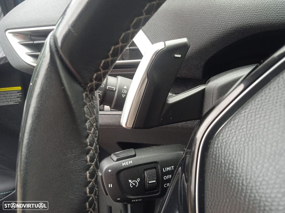 Peugeot 3008 1.2 PureTech Allure EAT8 - 21