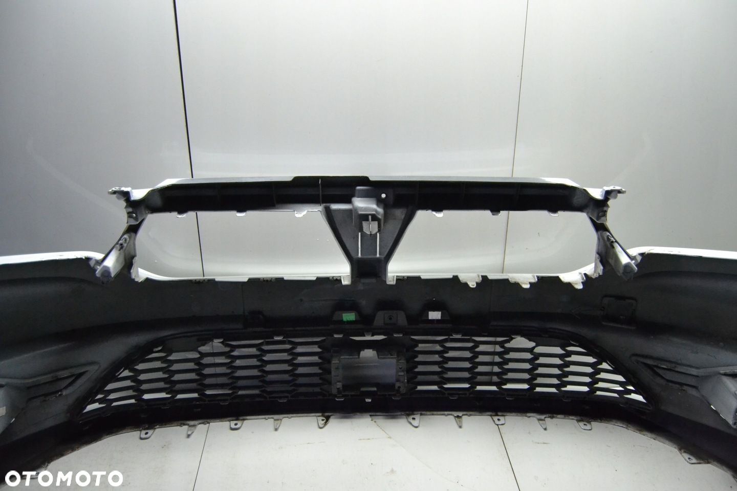DACIA SANDERO III 2020- ZDERZAK PRZÓD PRZEDNI 620223104R - 4