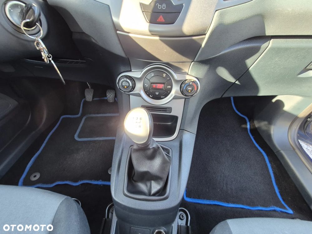 Ford Fiesta 1.4 TDCI - 15