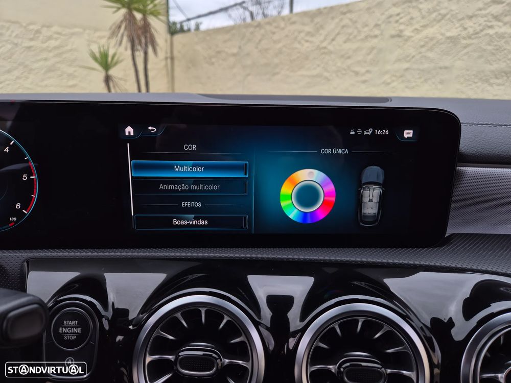 Mercedes-Benz CLA 200 d Shooting Brake AMG Line Aut. - 40