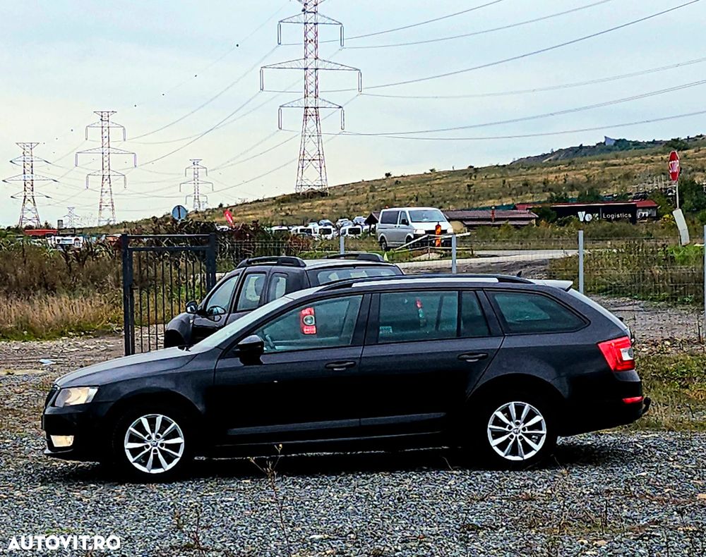 Skoda Octavia Combi 1.2 TSI FAMILY - 5