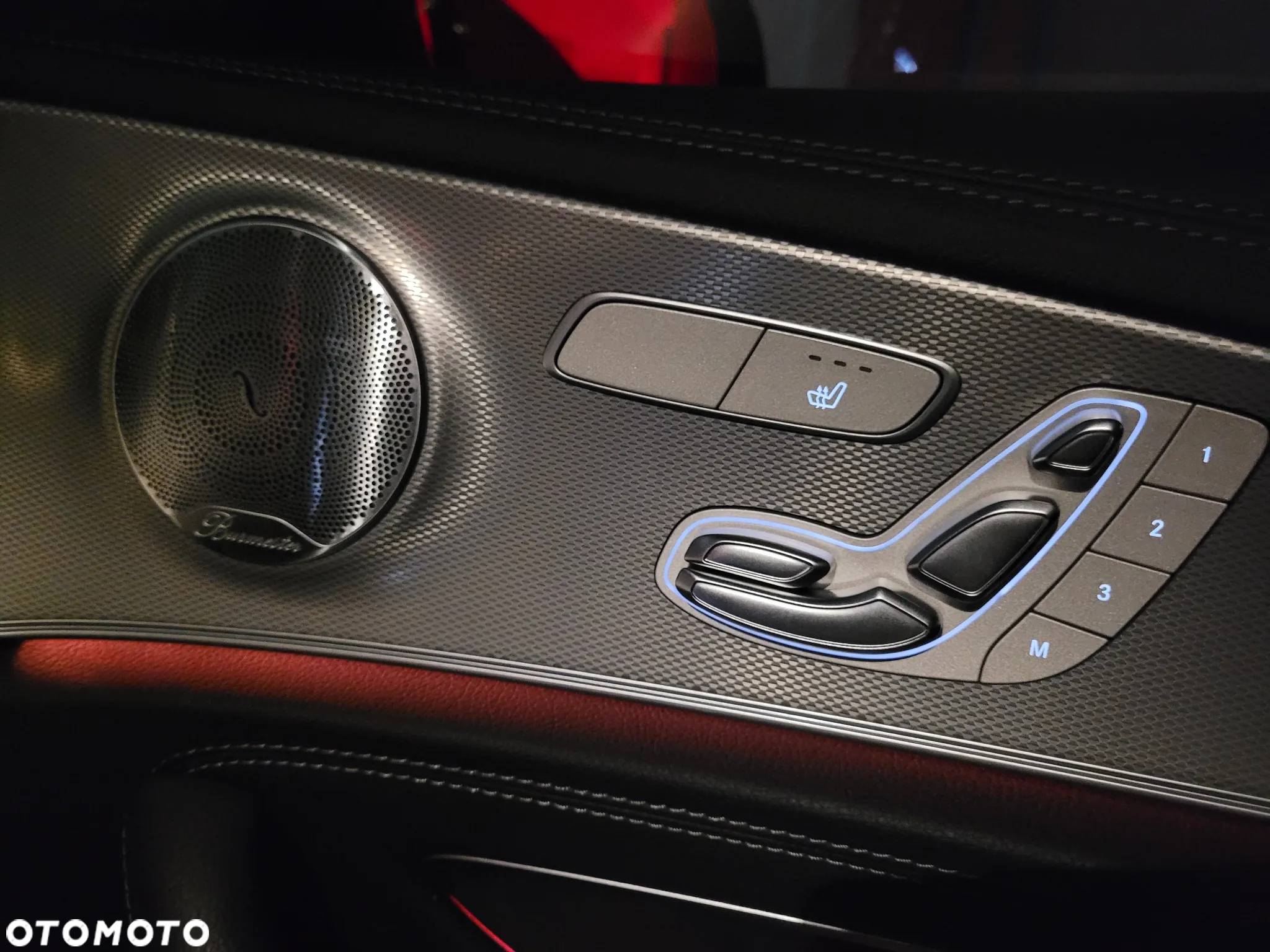Mercedes-Benz Klasa E 220 d 4-Matic 9G-TRONIC - 23
